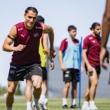 Vincent Sierro est titularisé par Murat Yakin pour le troisième match de rang. KEYSTONE/JEAN-CHRISTOPHE BOTT